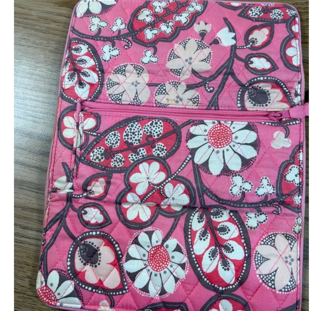 Vera Bradley Women Trifold Wallet Pink Floral Quilted Cotton OS Preppy Casual